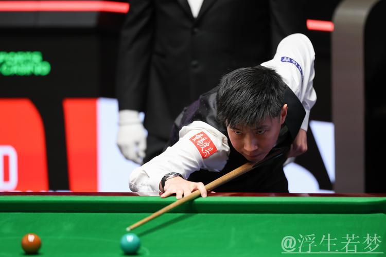 状态神勇 赵心童力克奥沙利文挺进斯诺克世锦赛决赛 状态神勇 赵心童力克奥沙利文挺进斯诺克世锦赛决赛