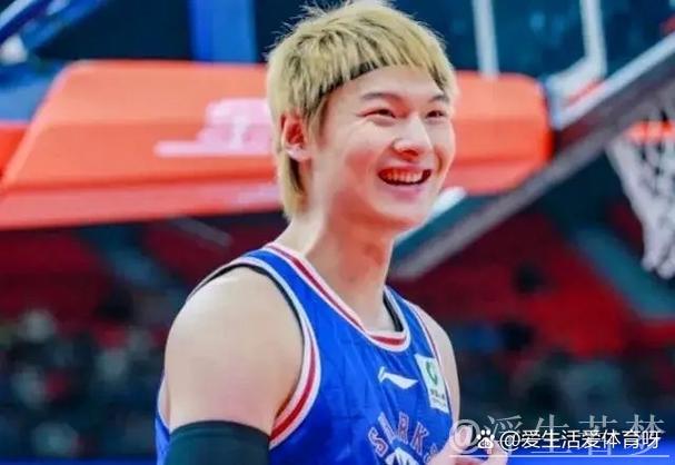 王哲林得分超越王治郅 跻身CBA历史第六位 王哲林得分超越王治郅 跻身CBA历史第六位